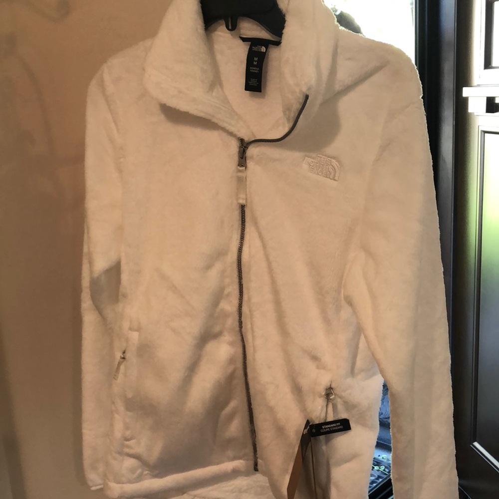 The Northeface women’s osito full zip